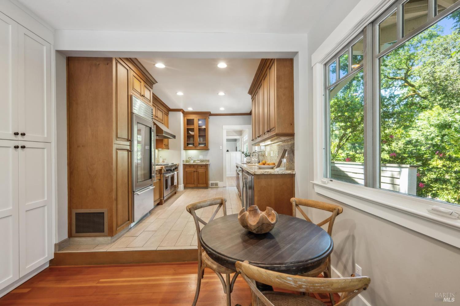 Detail Gallery Image 29 of 94 For 880 W Agua Caliente Rd, Sonoma,  CA 95476 - 4 Beds | 3 Baths