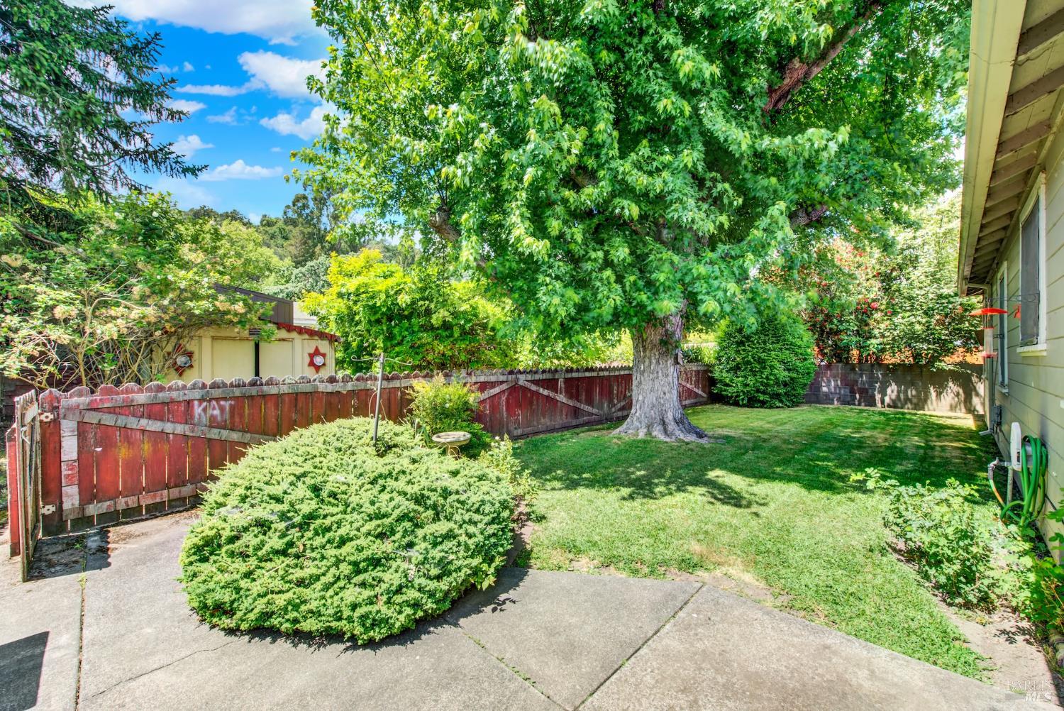 Detail Gallery Image 49 of 64 For 285 Homewood Ave, Napa,  CA 94558 - 2 Beds | 1 Baths