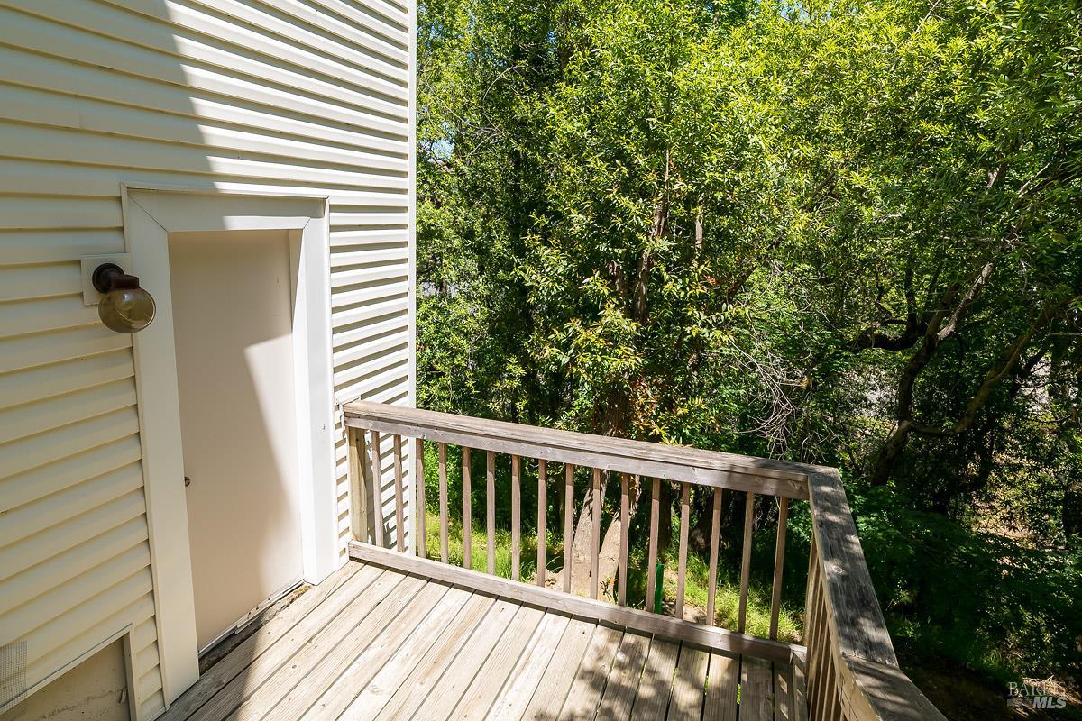 Detail Gallery Image 35 of 53 For 25 Wimbledon Ct, Novato,  CA 94949 - 4 Beds | 3/1 Baths