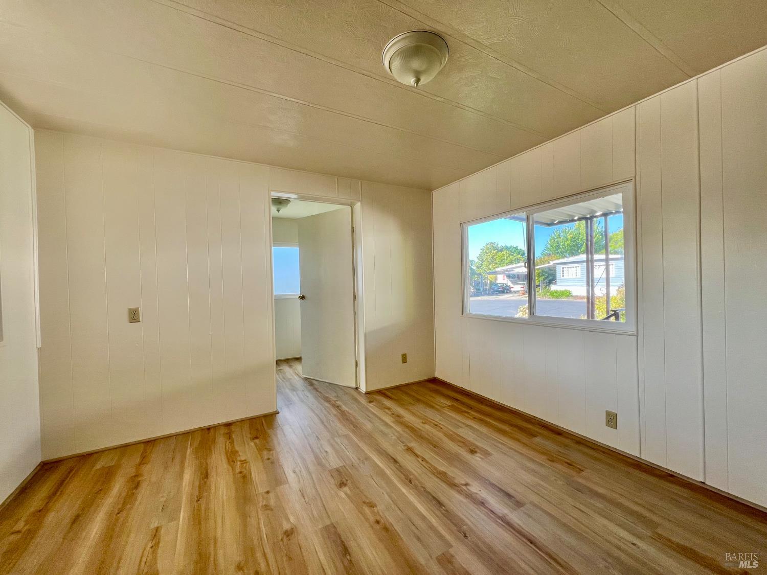 Detail Gallery Image 11 of 25 For 101 Drake Mews Unkn, Sonoma,  CA 95476 - 2 Beds | 2 Baths