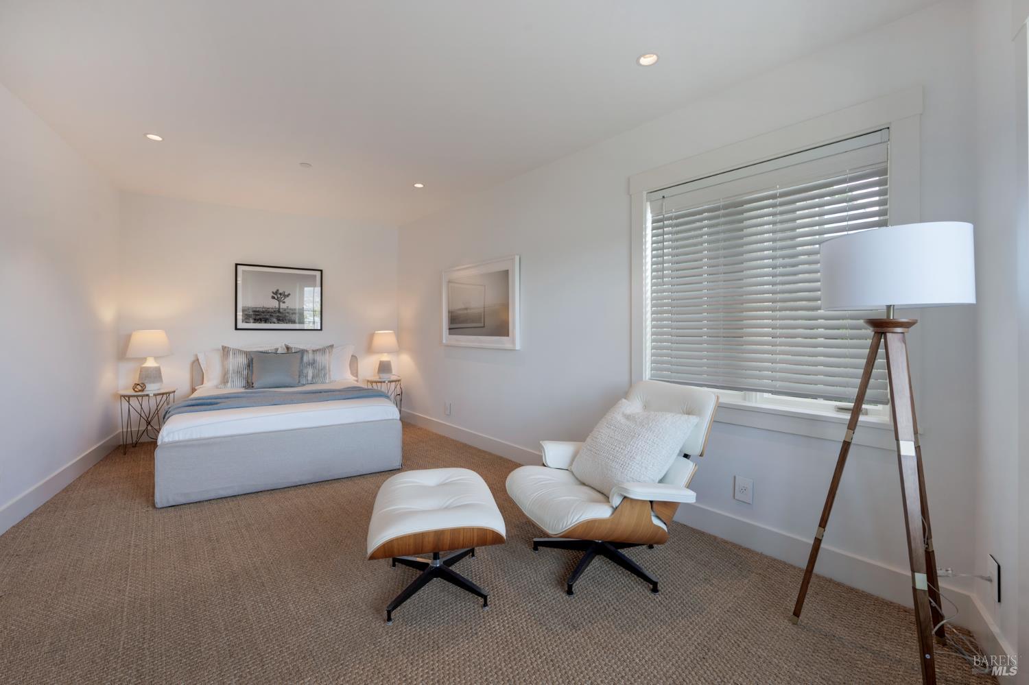 Detail Gallery Image 42 of 64 For 22 Eucalyptus Rd, Belvedere,  CA 94920 - 5 Beds | 4/2 Baths