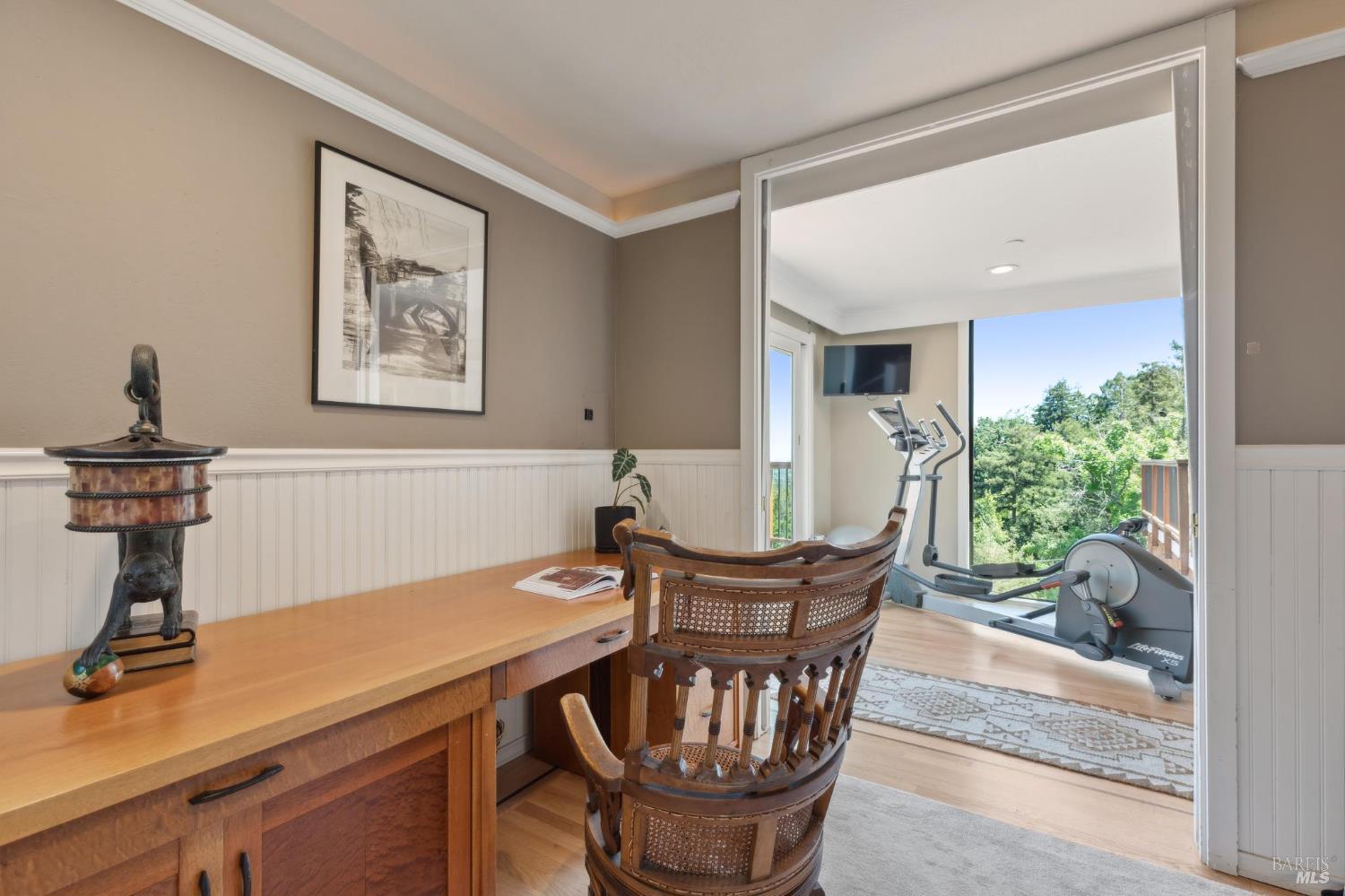 Detail Gallery Image 38 of 54 For 222 Marguerite Ave, Mill Valley,  CA 94941 - 4 Beds | 5 Baths