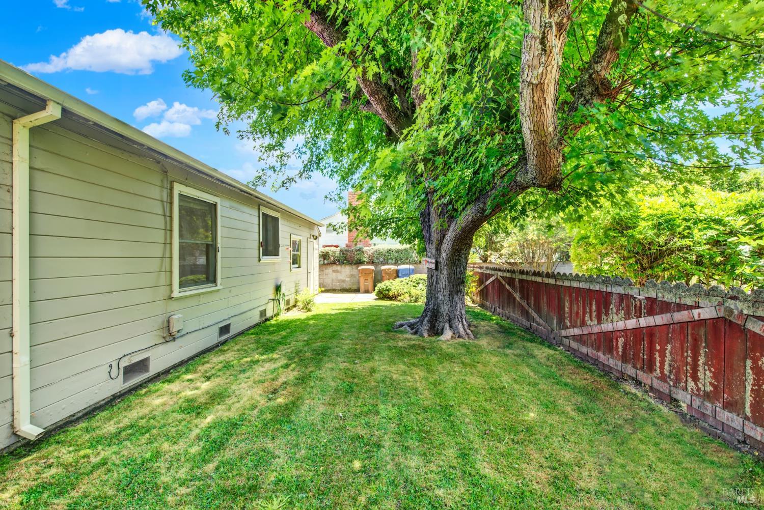 Detail Gallery Image 53 of 64 For 285 Homewood Ave, Napa,  CA 94558 - 2 Beds | 1 Baths