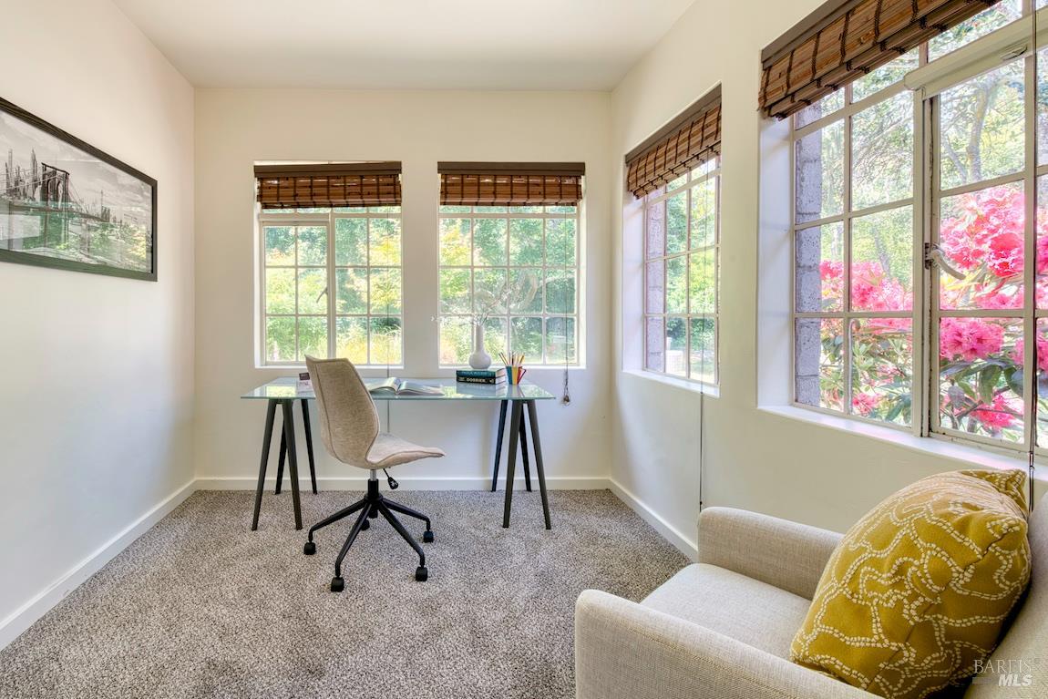 Detail Gallery Image 8 of 45 For 11 Inverness Way, Inverness,  CA 94937 - 3 Beds | 2 Baths