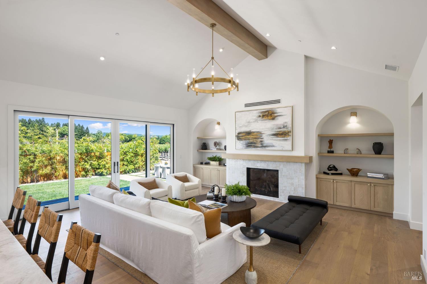 Detail Gallery Image 16 of 54 For 1597 Arrowhead Dr, Saint Helena,  CA 94574 - 3 Beds | 3/1 Baths