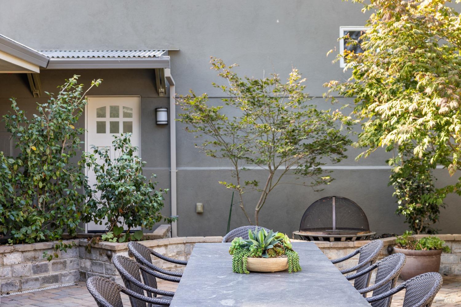 Detail Gallery Image 23 of 56 For 41 Cypress Rd, Point Reyes Station,  CA 94956 - 4 Beds | 4/1 Baths