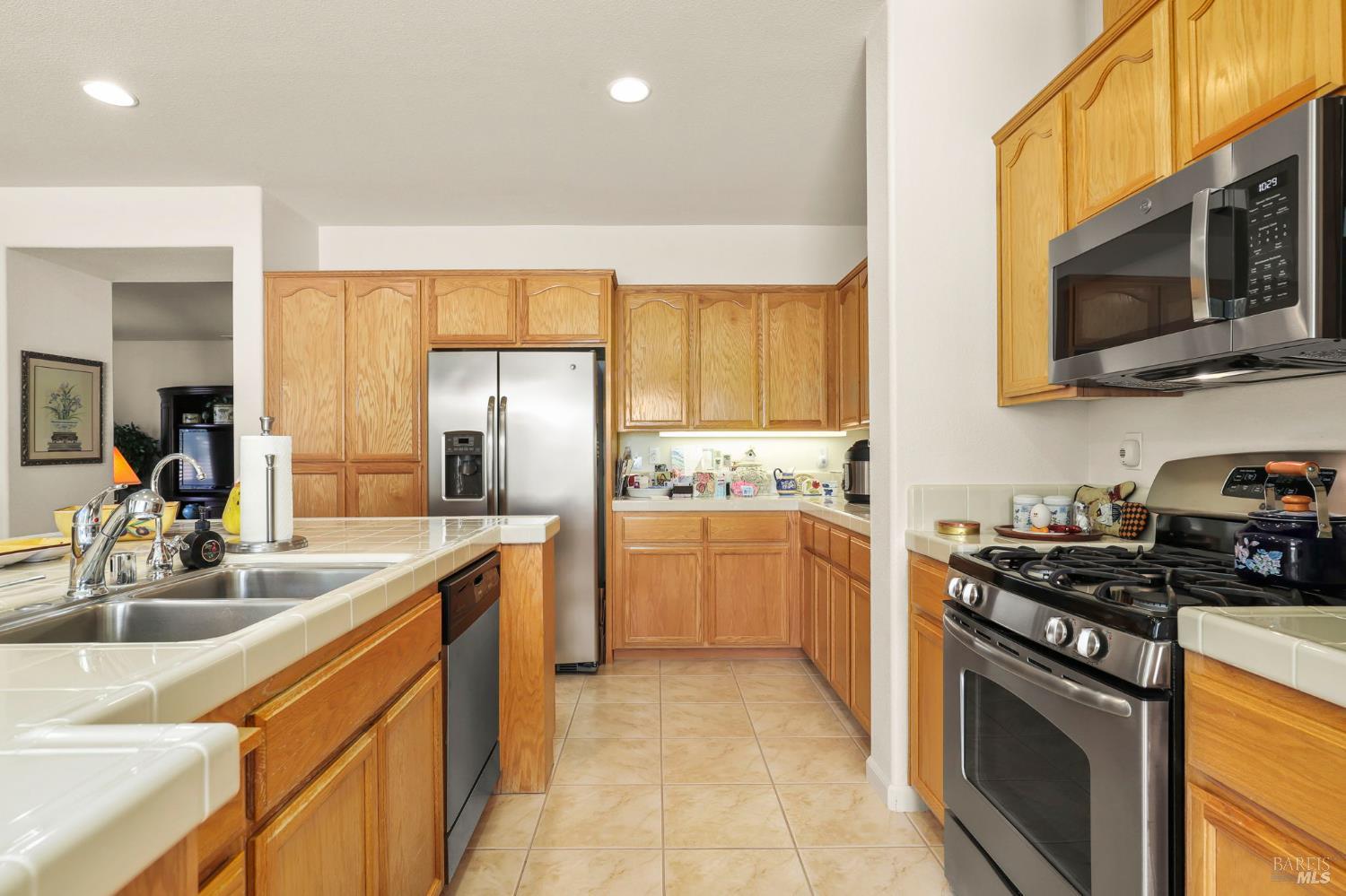 Detail Gallery Image 12 of 38 For 500 Coronado Way, Rio Vista,  CA 94571 - 3 Beds | 2 Baths