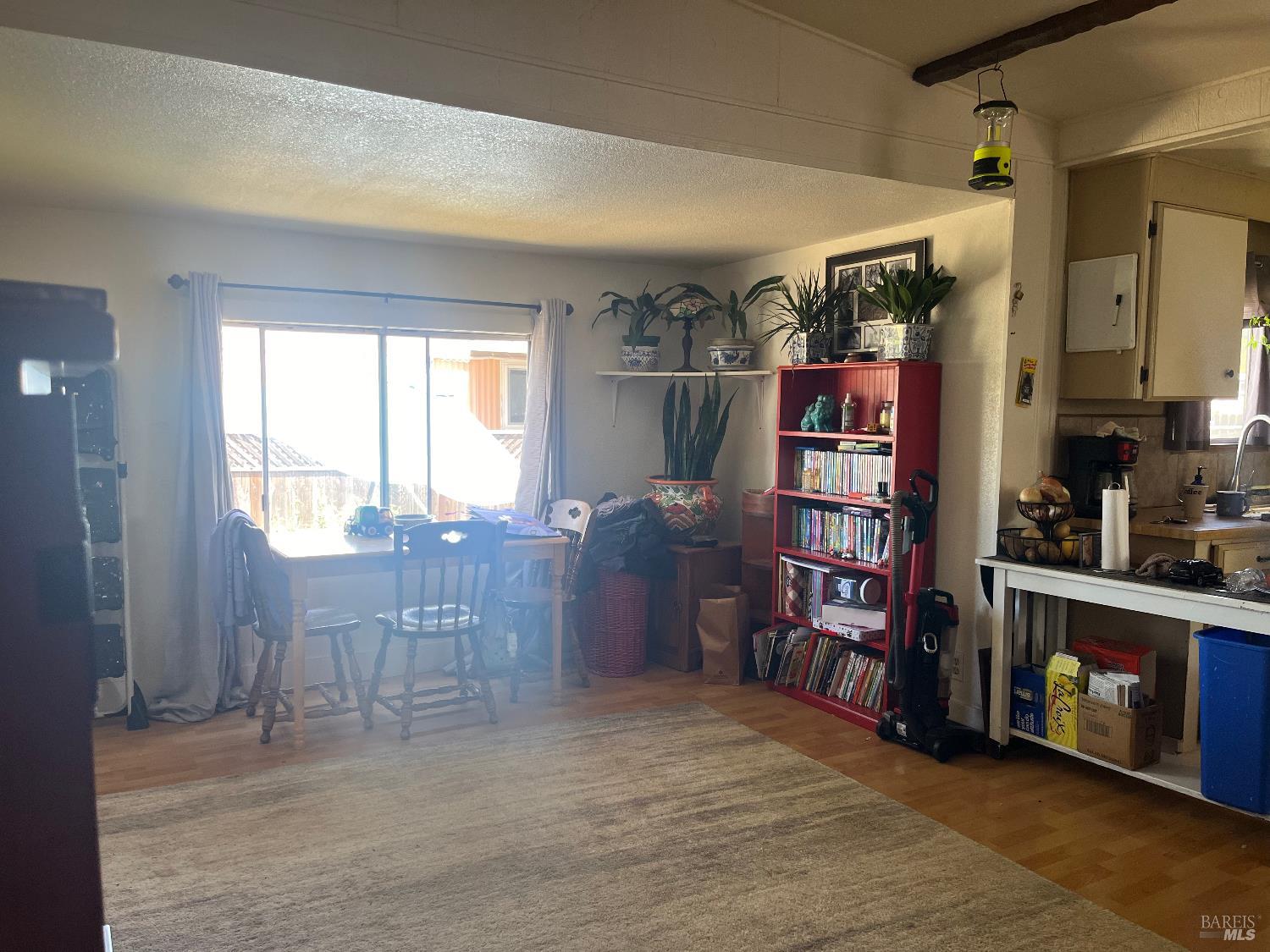 Detail Gallery Image 5 of 9 For 1750 S Main St 69, Willits,  CA 95490 - 3 Beds | 1 Baths