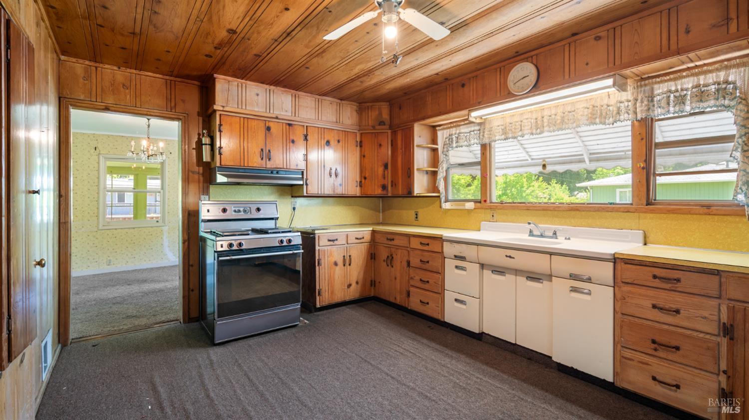 Detail Gallery Image 8 of 20 For 20226 Willow Rd, Monte Rio,  CA 95462 - 1 Beds | 1 Baths