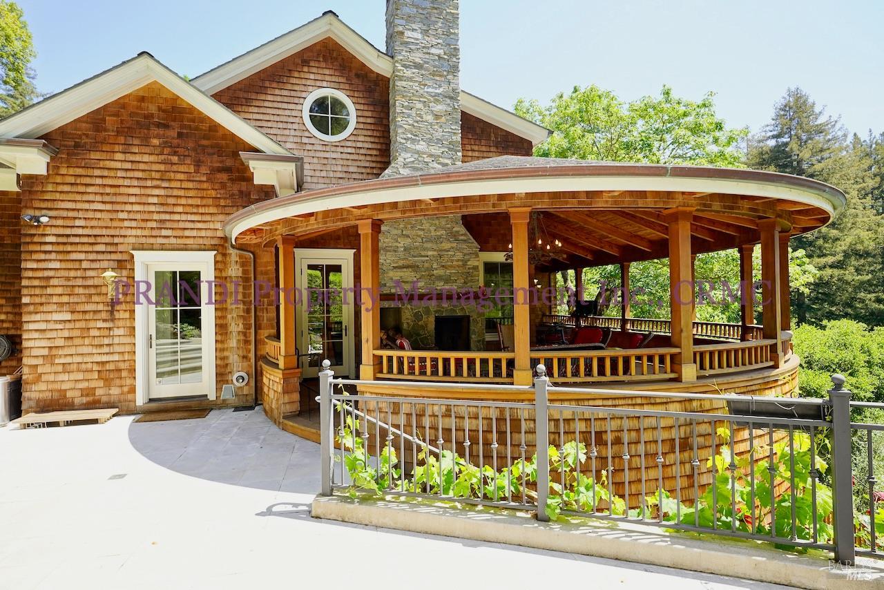 Detail Gallery Image 3 of 24 For 75 E Marguerite Ter, Mill Valley,  CA 94941 - 4 Beds | 3/1 Baths