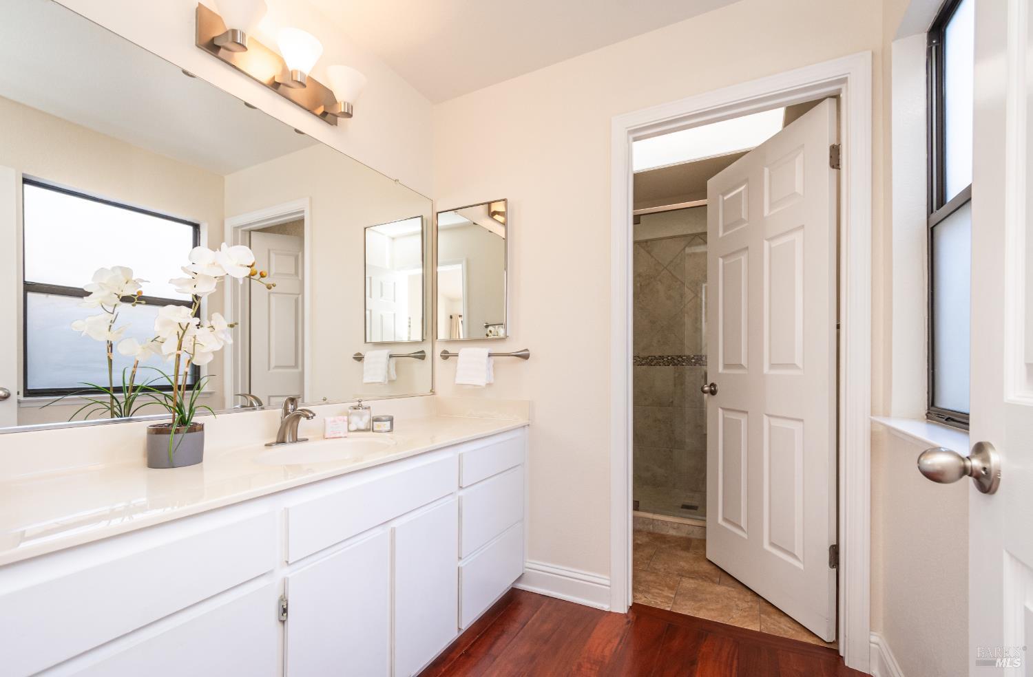 Detail Gallery Image 28 of 39 For 33 Fountain Grove Cir, Napa,  CA 94558 - 2 Beds | 2 Baths