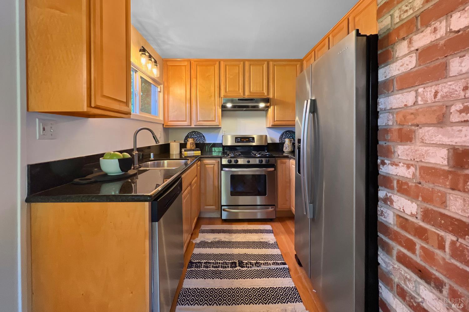 Detail Gallery Image 13 of 60 For 14902 Melody Ave, Guerneville,  CA 95446 - 3 Beds | 2 Baths