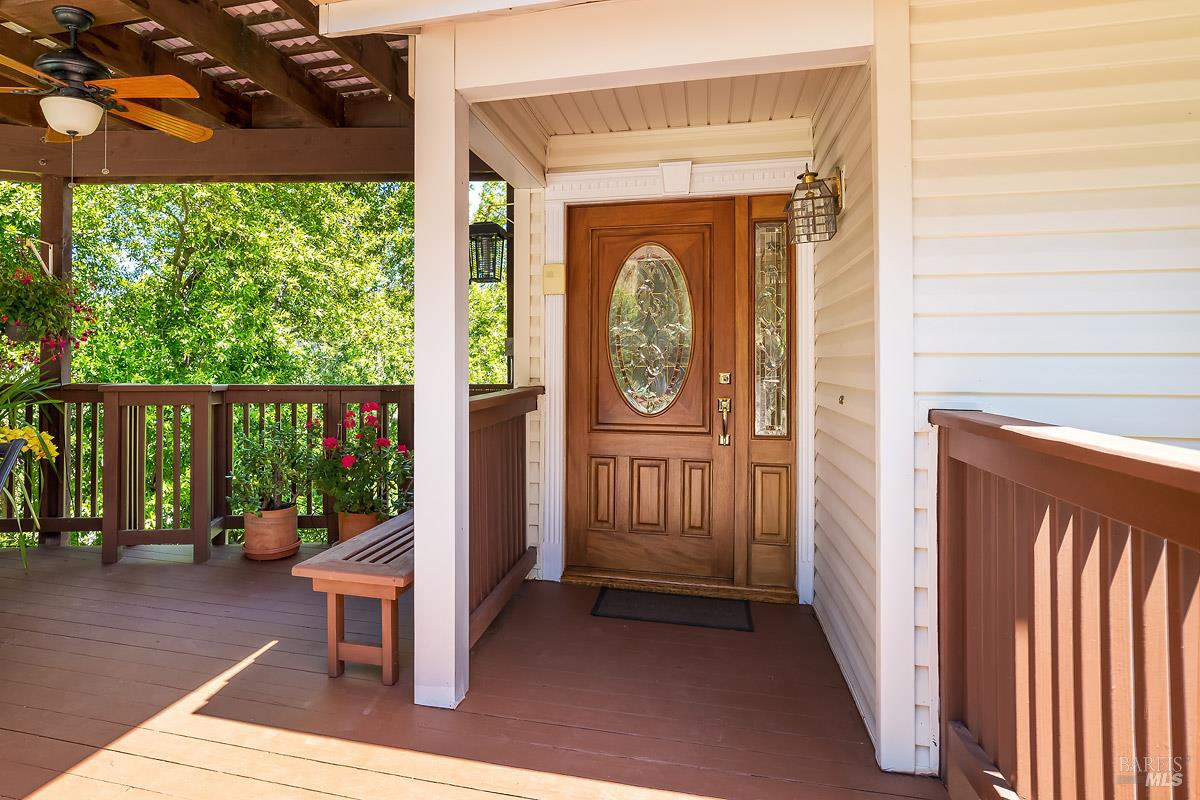 Detail Gallery Image 4 of 53 For 25 Wimbledon Ct, Novato,  CA 94949 - 4 Beds | 3/1 Baths