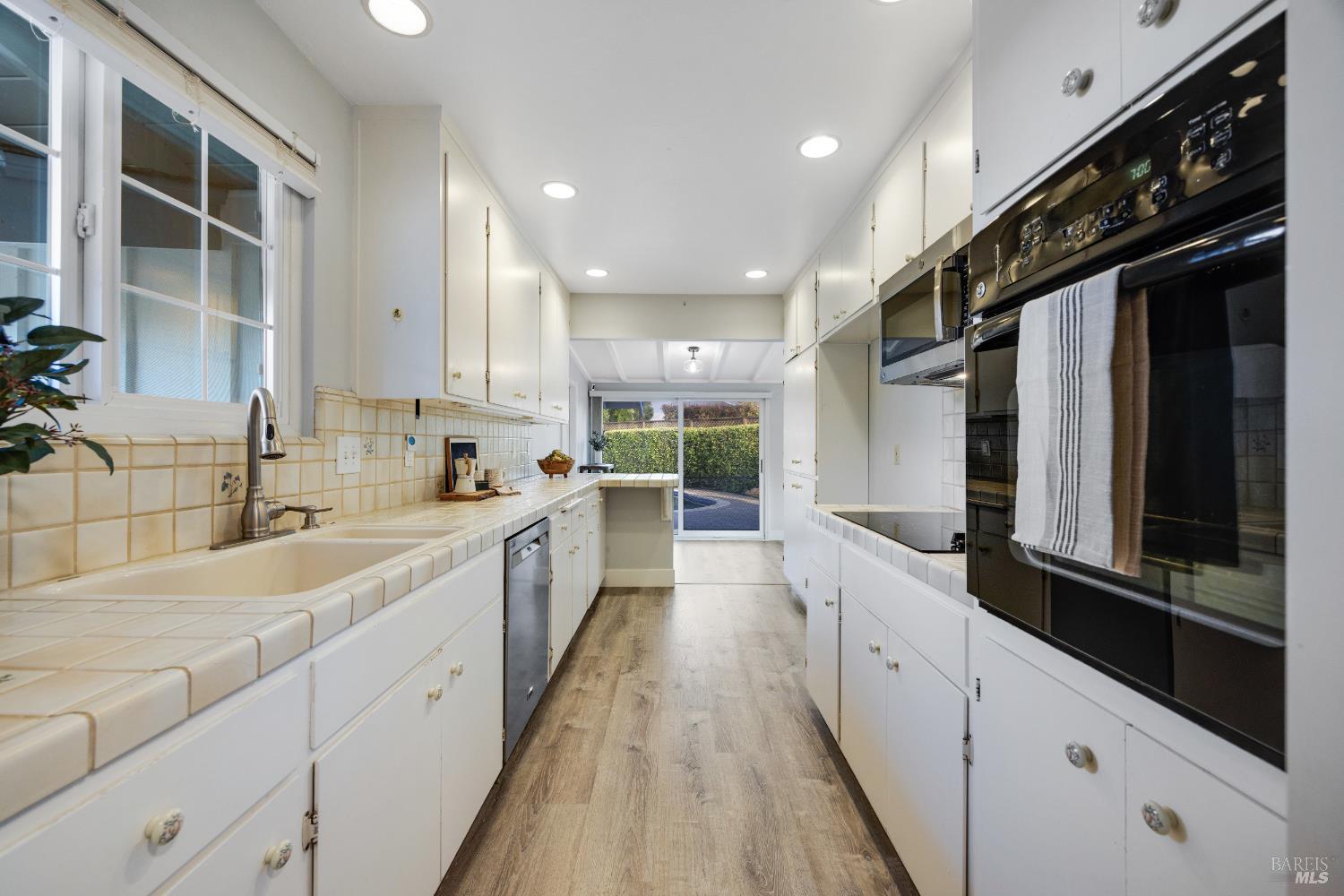 Detail Gallery Image 54 of 83 For 22 Laurie Ct, Novato,  CA 94947 - 4 Beds | 2 Baths