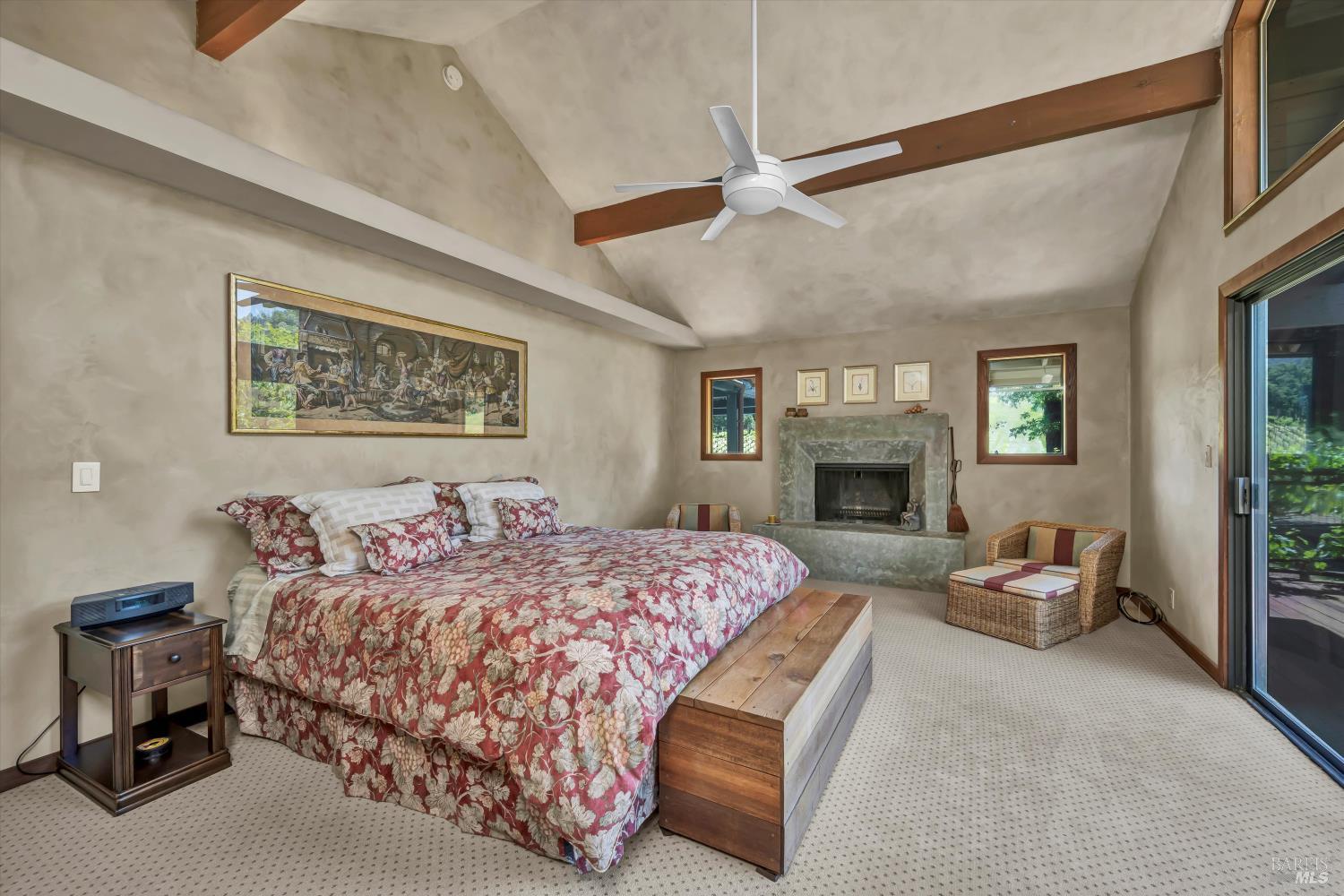 Detail Gallery Image 15 of 33 For 1975 Whitehall Ln, Saint Helena,  CA 94574 - 5 Beds | 5/1 Baths