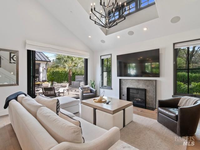 Detail Gallery Image 4 of 23 For 1814 Spring St, Saint Helena,  CA 94574 - 3 Beds | 3/1 Baths