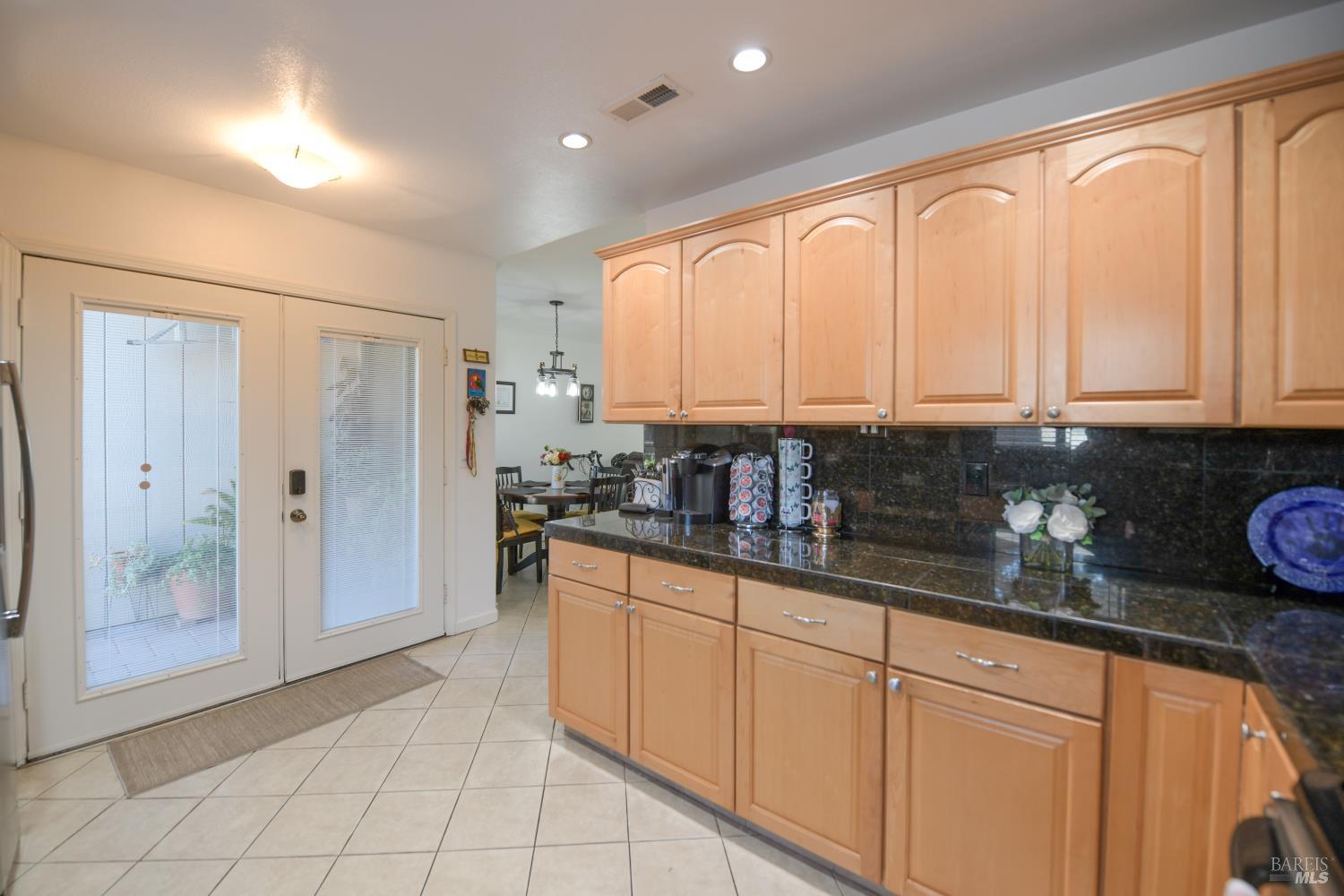 Detail Gallery Image 16 of 31 For 433 Freeway Dr, Napa,  CA 94558 - 2 Beds | 1/1 Baths