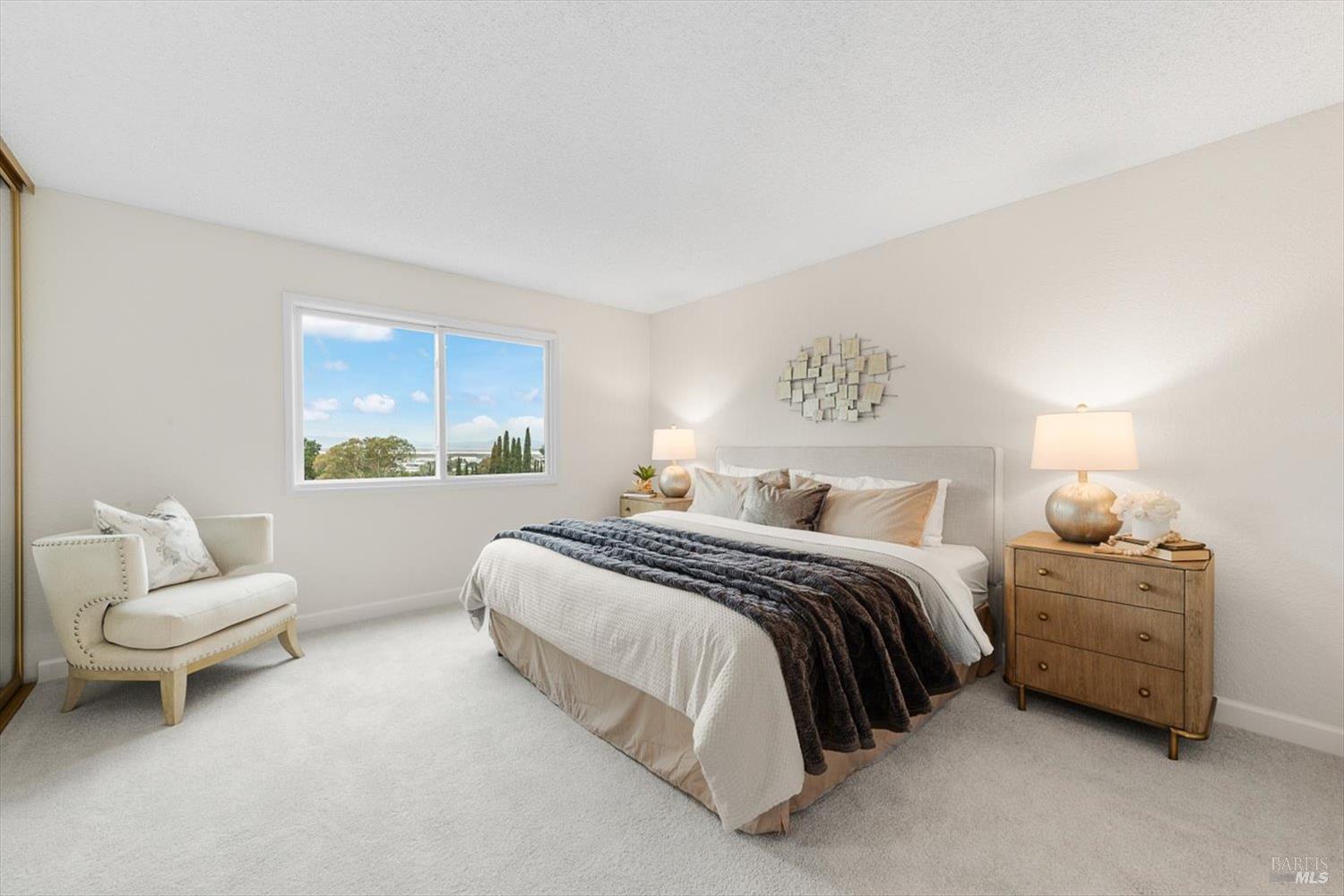 Detail Gallery Image 23 of 51 For 225 Riverview Dr, Vallejo,  CA 94589 - 4 Beds | 2/1 Baths