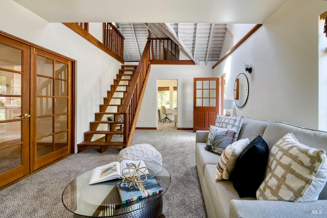 Detail Gallery Image 9 of 45 For 11 Inverness Way, Inverness,  CA 94937 - 3 Beds | 2 Baths
