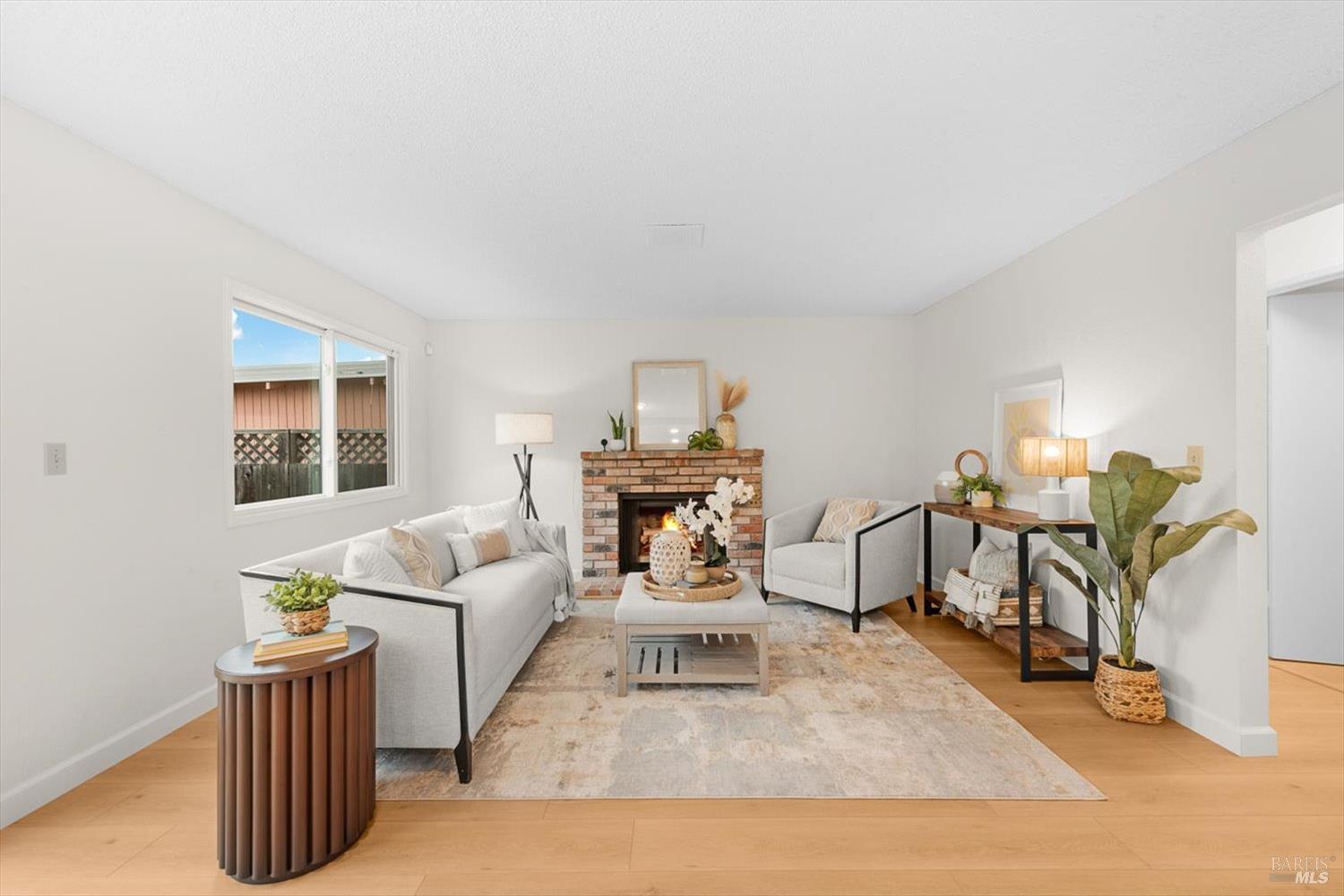 Detail Gallery Image 18 of 51 For 225 Riverview Dr, Vallejo,  CA 94589 - 4 Beds | 2/1 Baths