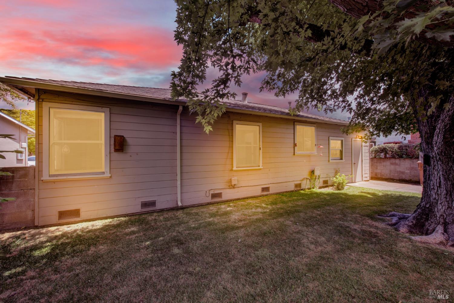 Detail Gallery Image 64 of 64 For 285 Homewood Ave, Napa,  CA 94558 - 2 Beds | 1 Baths