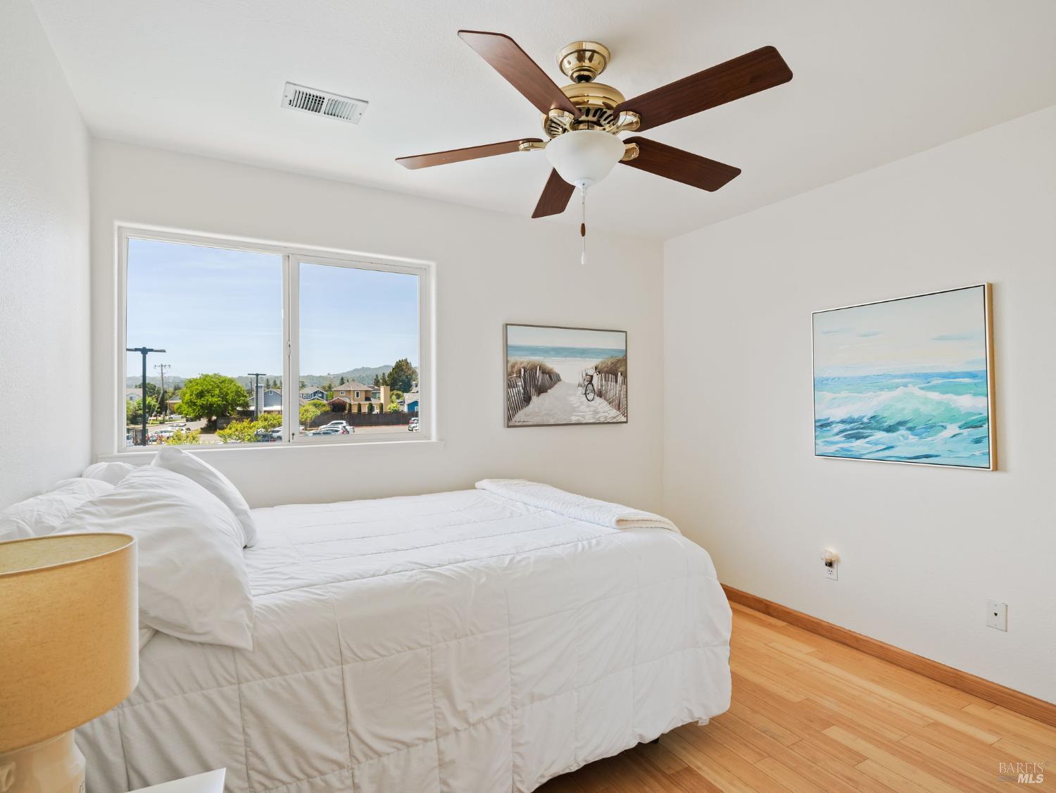 Detail Gallery Image 35 of 60 For 109 Paradise Dr, Napa,  CA 94558 - 4 Beds | 2/1 Baths
