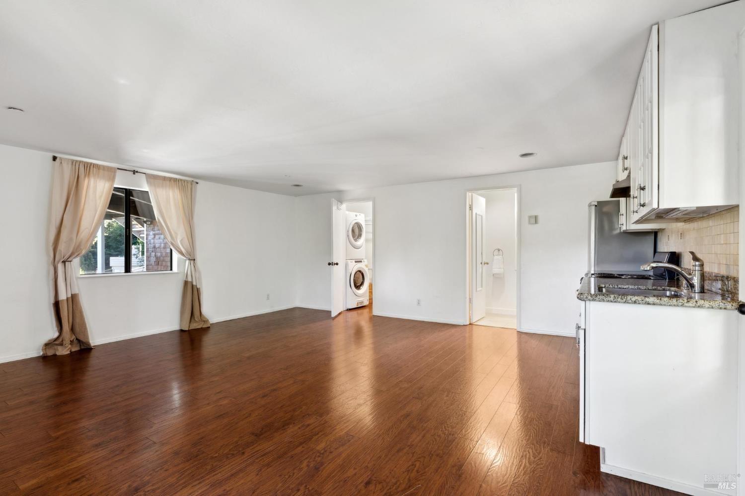 Detail Gallery Image 47 of 54 For 222 Marguerite Ave, Mill Valley,  CA 94941 - 4 Beds | 5 Baths