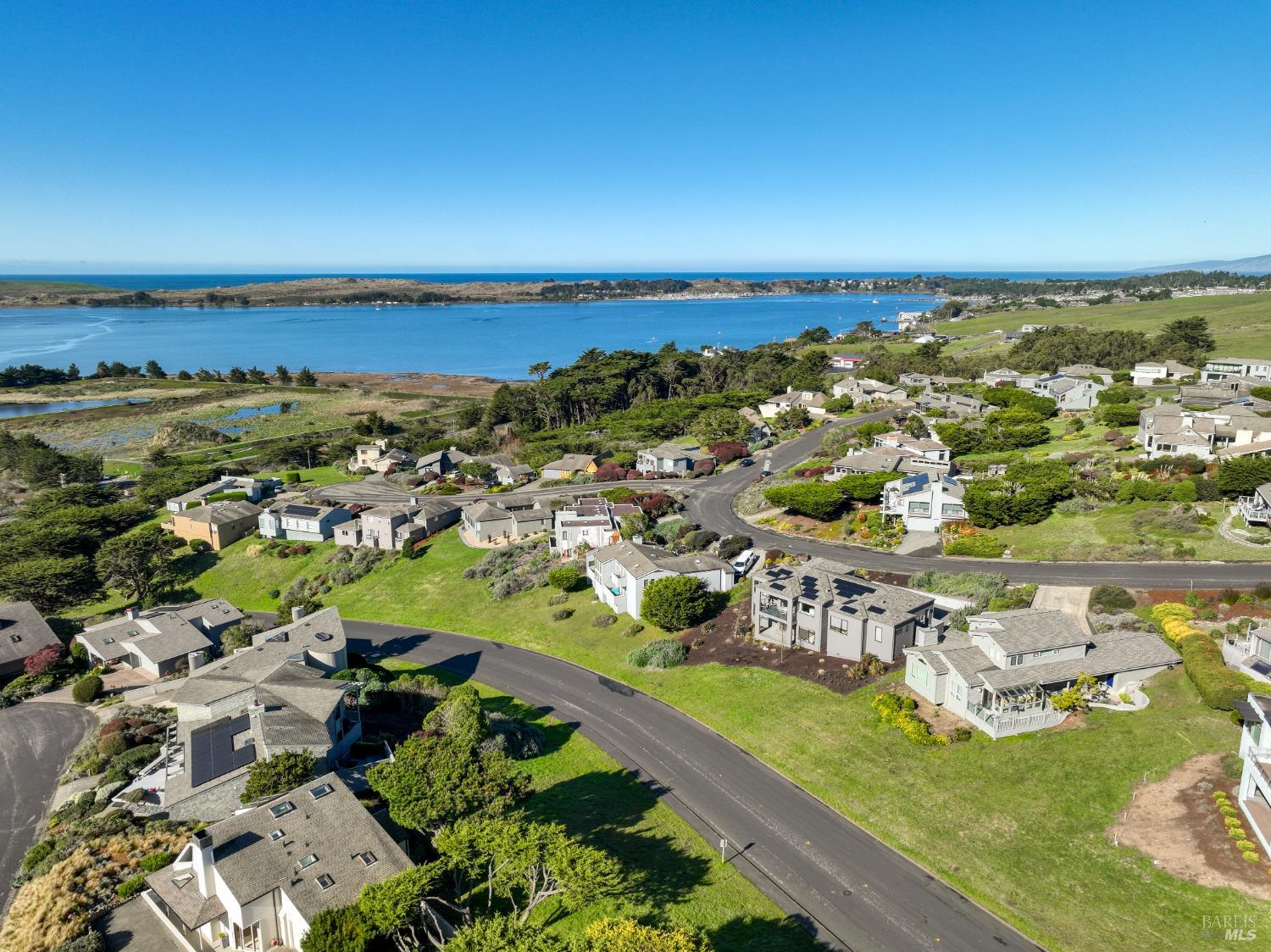 Detail Gallery Image 45 of 46 For 176 Cypress Loop, Bodega Bay,  CA 94923 - 4 Beds | 4/1 Baths