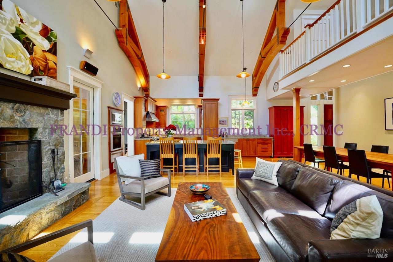 Detail Gallery Image 8 of 24 For 75 E Marguerite Ter, Mill Valley,  CA 94941 - 4 Beds | 3/1 Baths