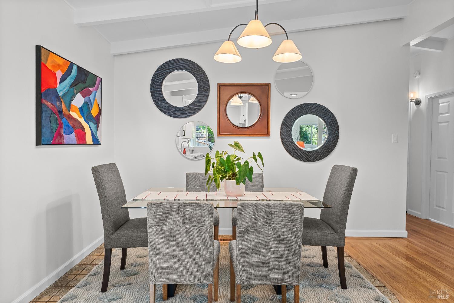 Detail Gallery Image 12 of 51 For 84 E Crescent Dr, San Rafael,  CA 94901 - 3 Beds | 2 Baths