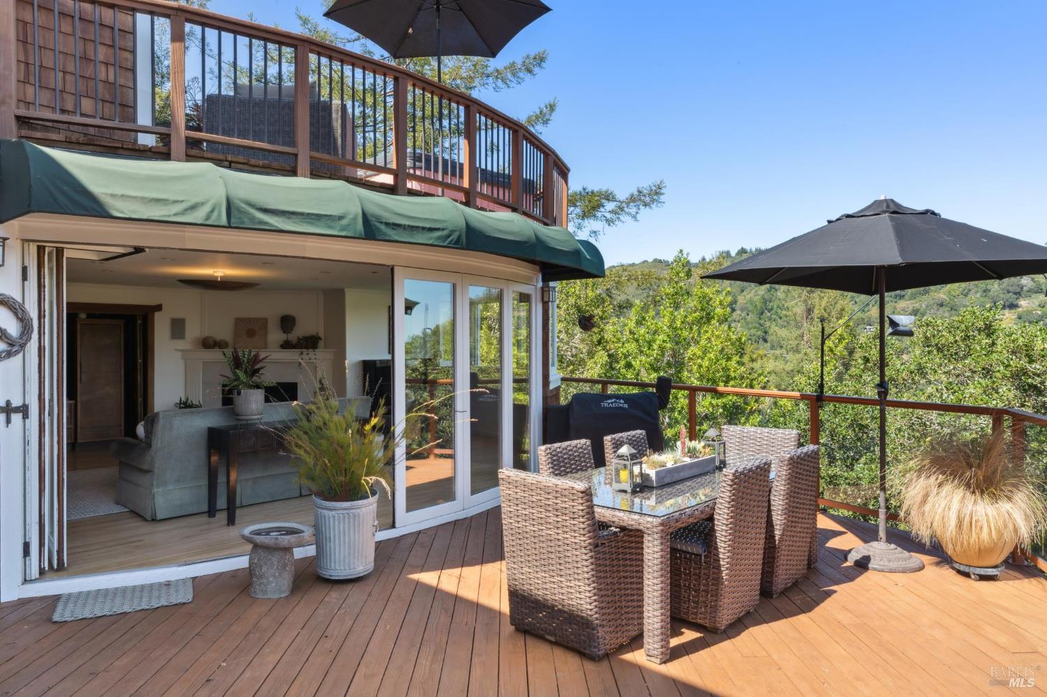 Detail Gallery Image 3 of 54 For 222 Marguerite Ave, Mill Valley,  CA 94941 - 4 Beds | 5 Baths