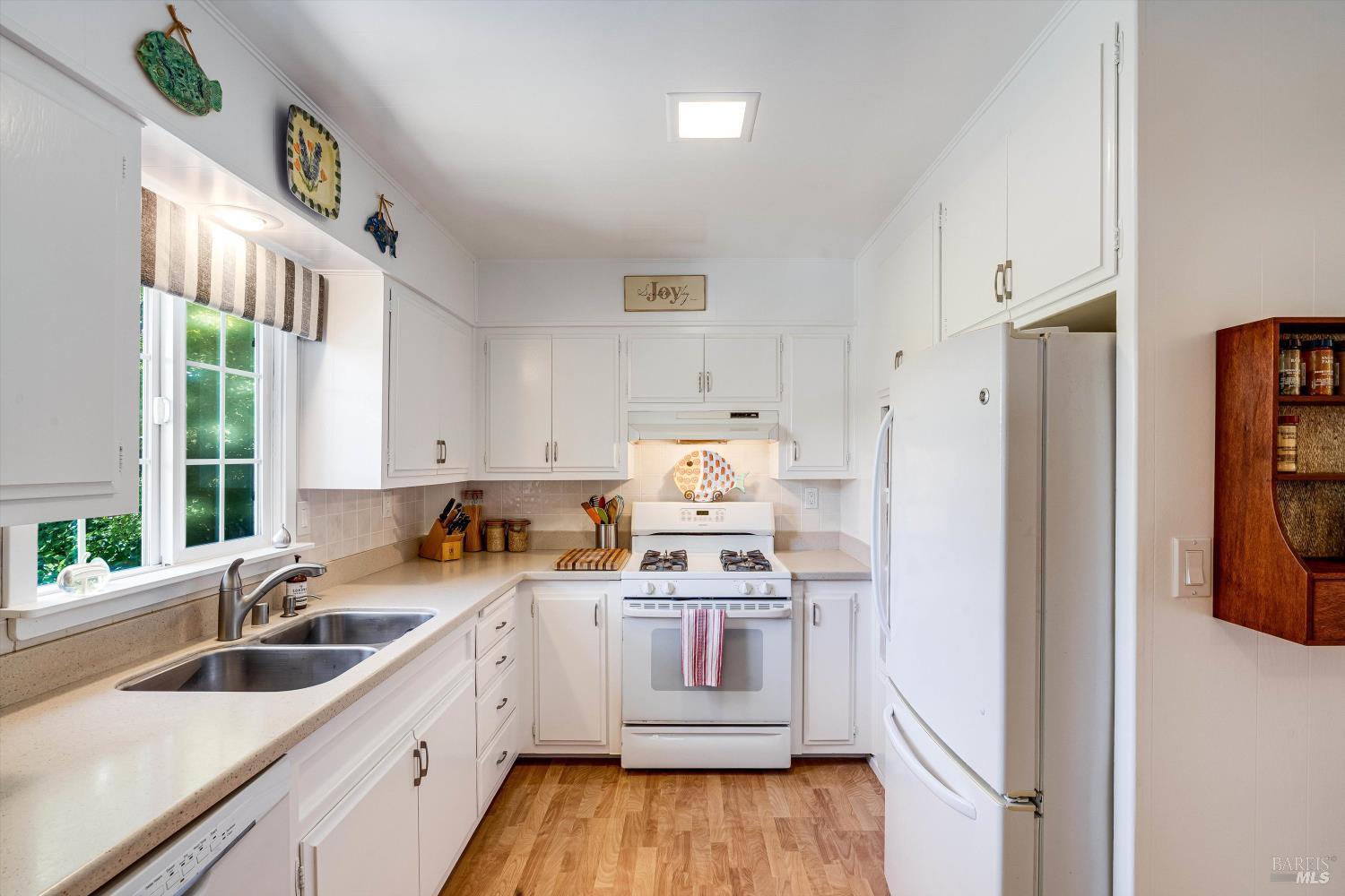 Detail Gallery Image 19 of 48 For 180 Pas Pajaros Calle Unkn, Sonoma,  CA 95476 - 2 Beds | 2 Baths