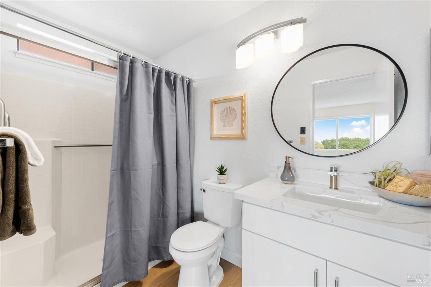 Detail Gallery Image 26 of 51 For 225 Riverview Dr, Vallejo,  CA 94589 - 4 Beds | 2/1 Baths