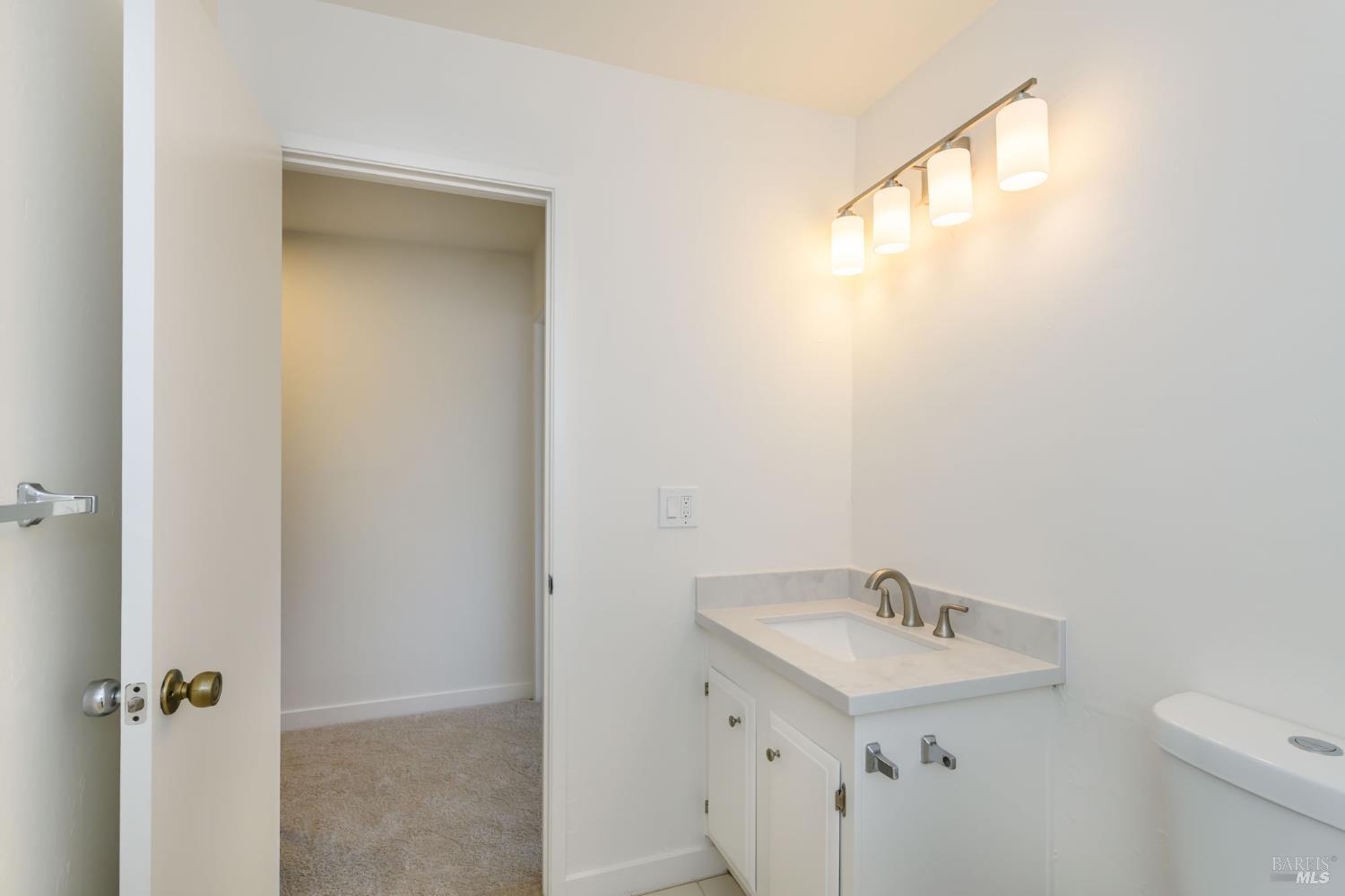 Detail Gallery Image 8 of 25 For 475 San Marin Dr, Novato,  CA 94945 - 4 Beds | 2/1 Baths