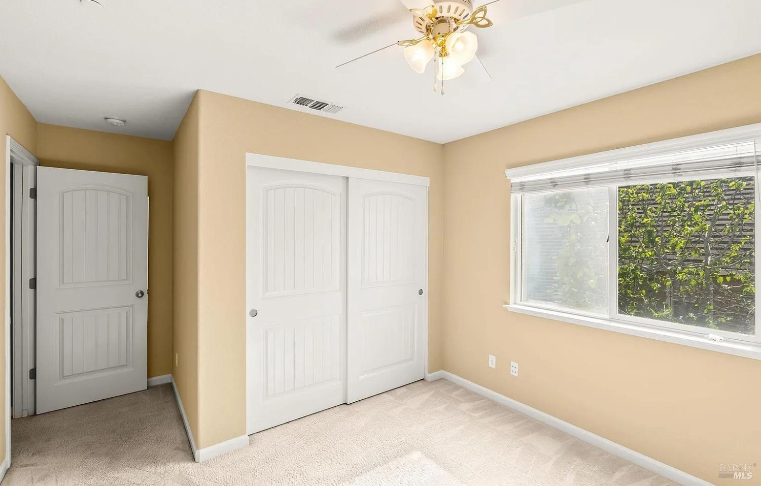 Detail Gallery Image 7 of 15 For 2121 Nokota Dr, Fairfield,  CA 94534 - 5 Beds | 3 Baths