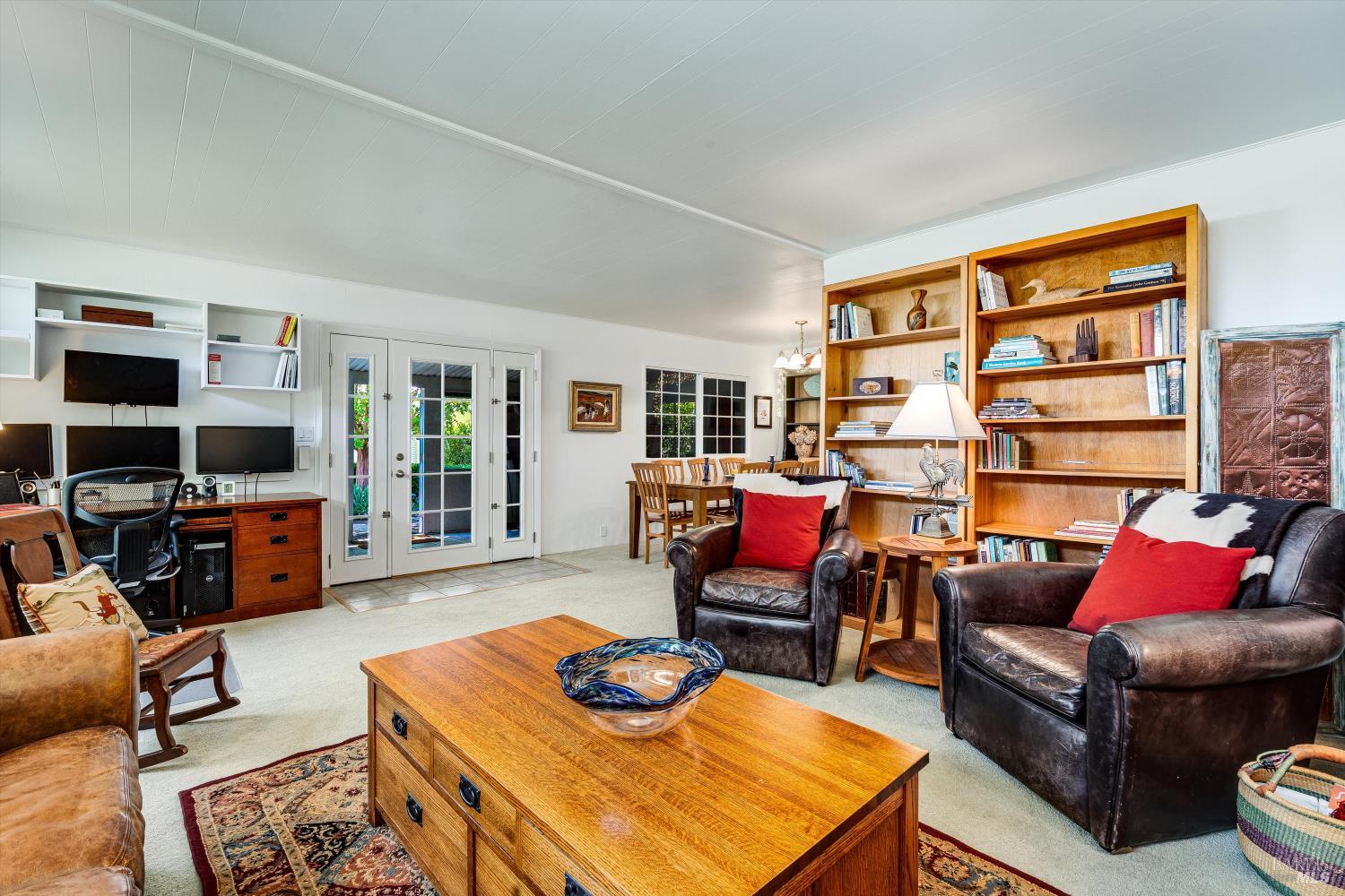 Detail Gallery Image 14 of 48 For 180 Pas Pajaros Calle Unkn, Sonoma,  CA 95476 - 2 Beds | 2 Baths