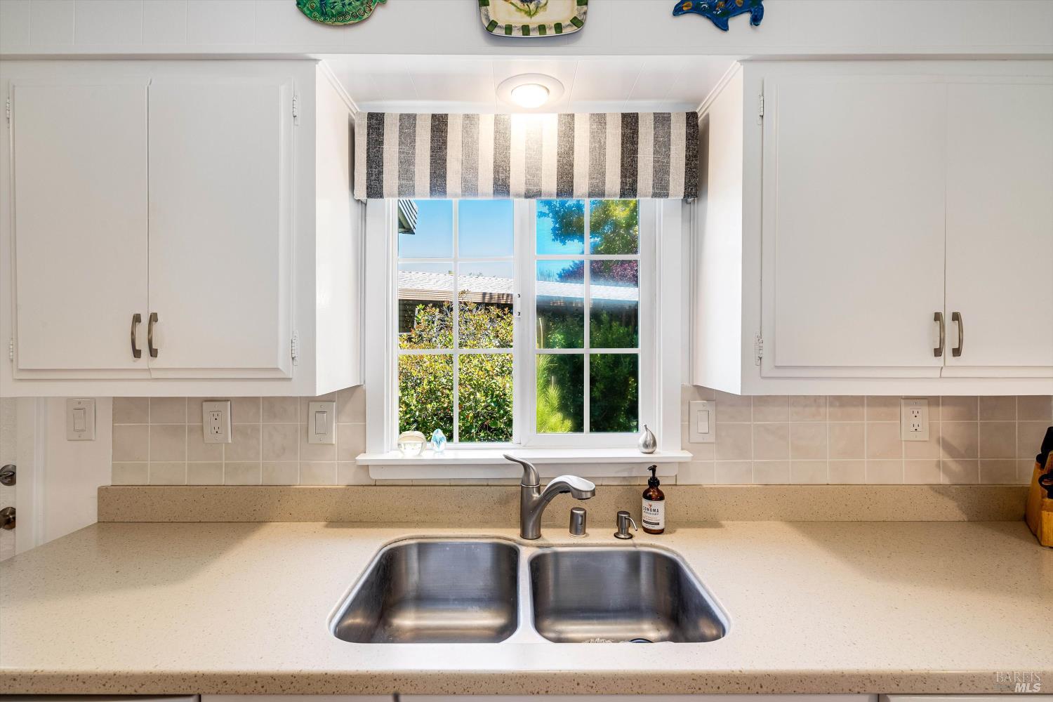 Detail Gallery Image 20 of 48 For 180 Pas Pajaros Calle Unkn, Sonoma,  CA 95476 - 2 Beds | 2 Baths