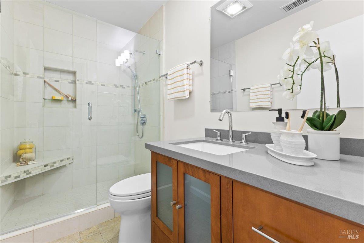 Detail Gallery Image 59 of 67 For 107 1st St, Healdsburg,  CA 95448 - 3 Beds | 3 Baths