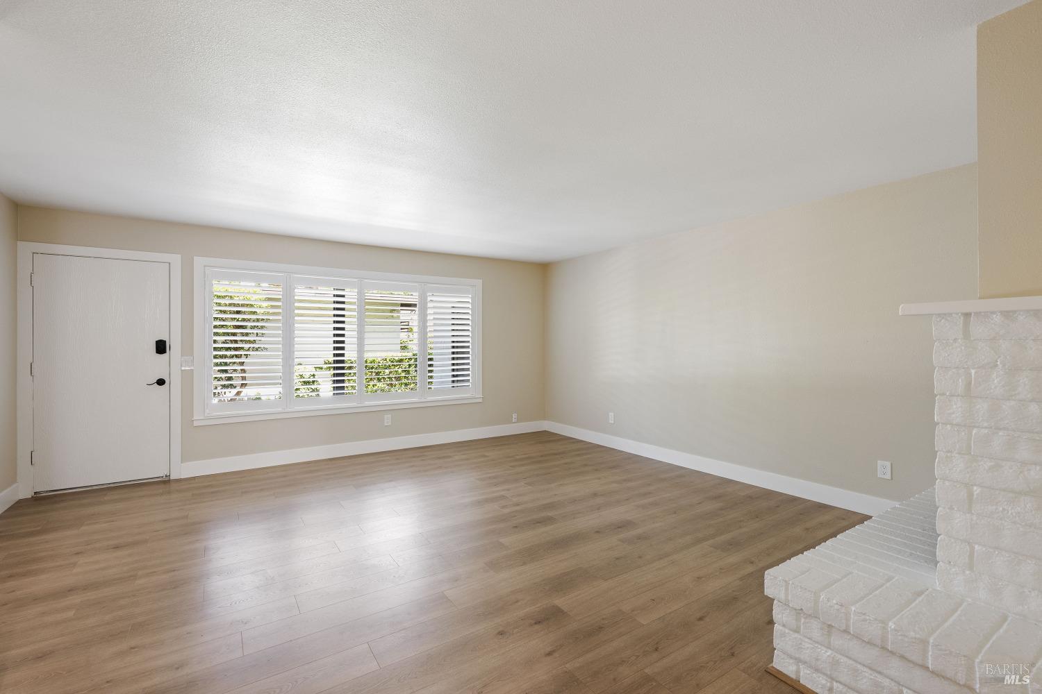 Detail Gallery Image 15 of 32 For 336 Las Casitas Ct, Sonoma,  CA 95476 - 2 Beds | 1/1 Baths