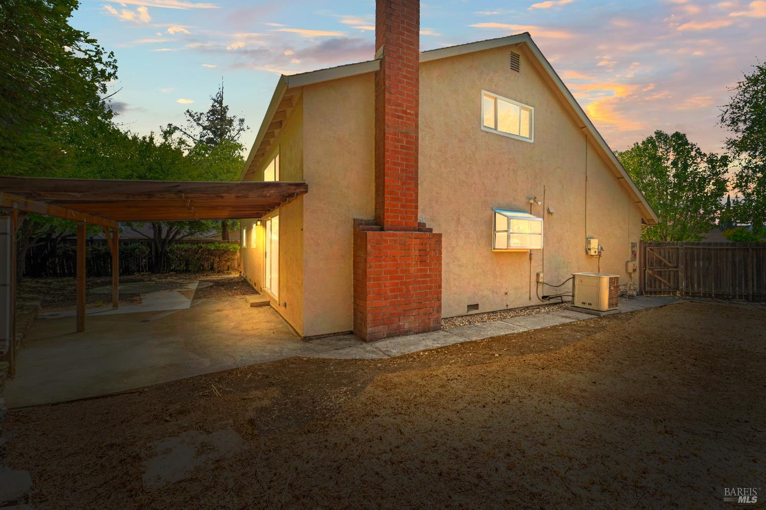 Detail Gallery Image 38 of 42 For 2246 Carver Pl, Fairfield,  CA 94533 - 4 Beds | 2 Baths