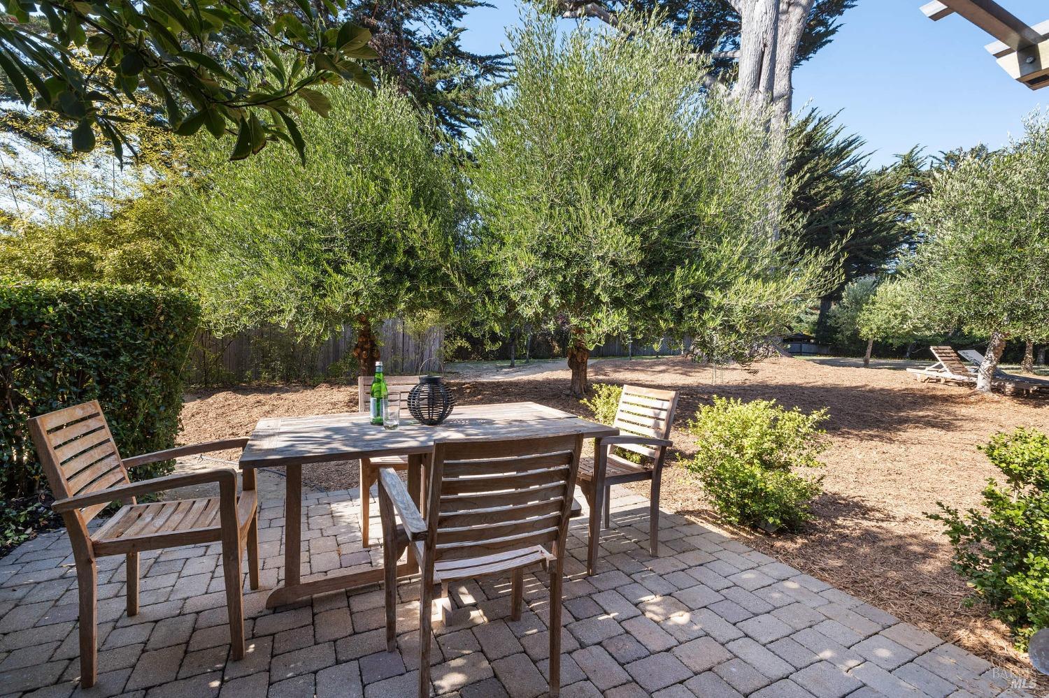 Detail Gallery Image 39 of 56 For 41 Cypress Rd, Point Reyes Station,  CA 94956 - 4 Beds | 4/1 Baths