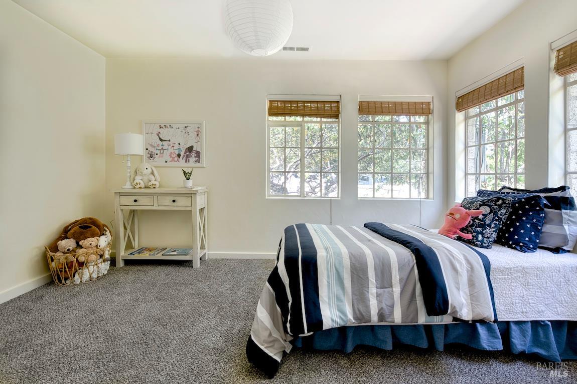 Detail Gallery Image 25 of 45 For 11 Inverness Way, Inverness,  CA 94937 - 3 Beds | 2 Baths