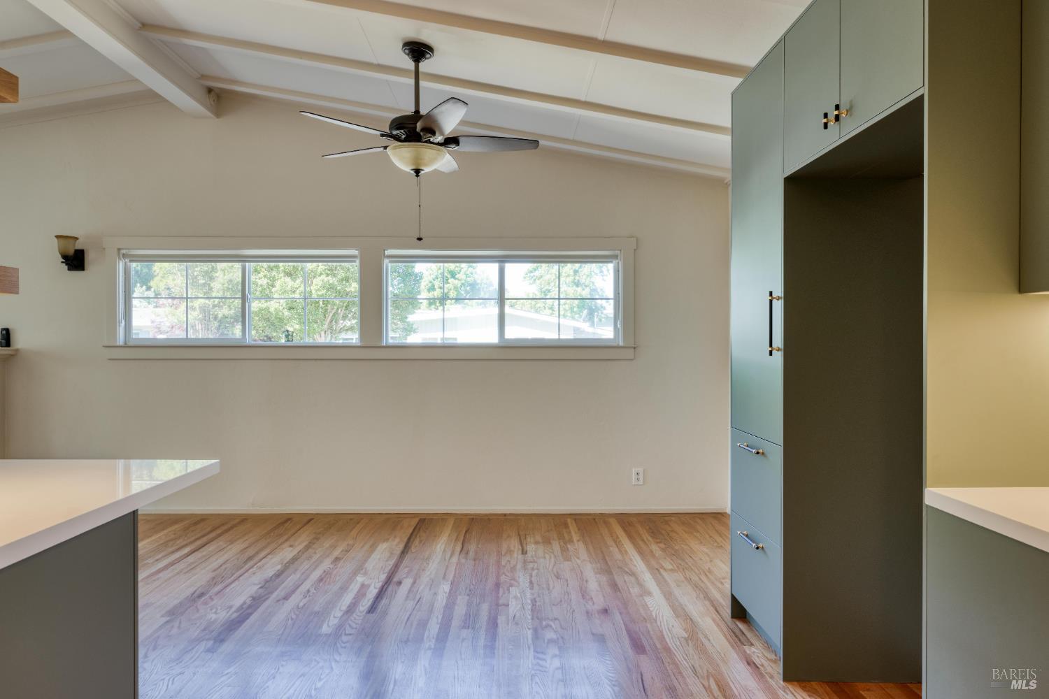 Detail Gallery Image 18 of 43 For 916 Colorado Blvd, Santa Rosa,  CA 95405 - 4 Beds | 2 Baths