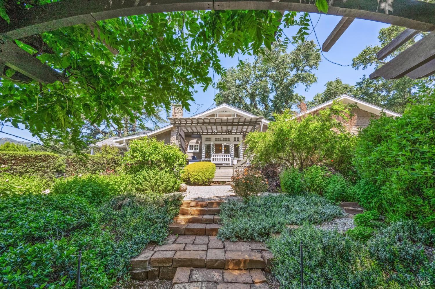 Detail Gallery Image 63 of 94 For 880 W Agua Caliente Rd, Sonoma,  CA 95476 - 4 Beds | 3 Baths