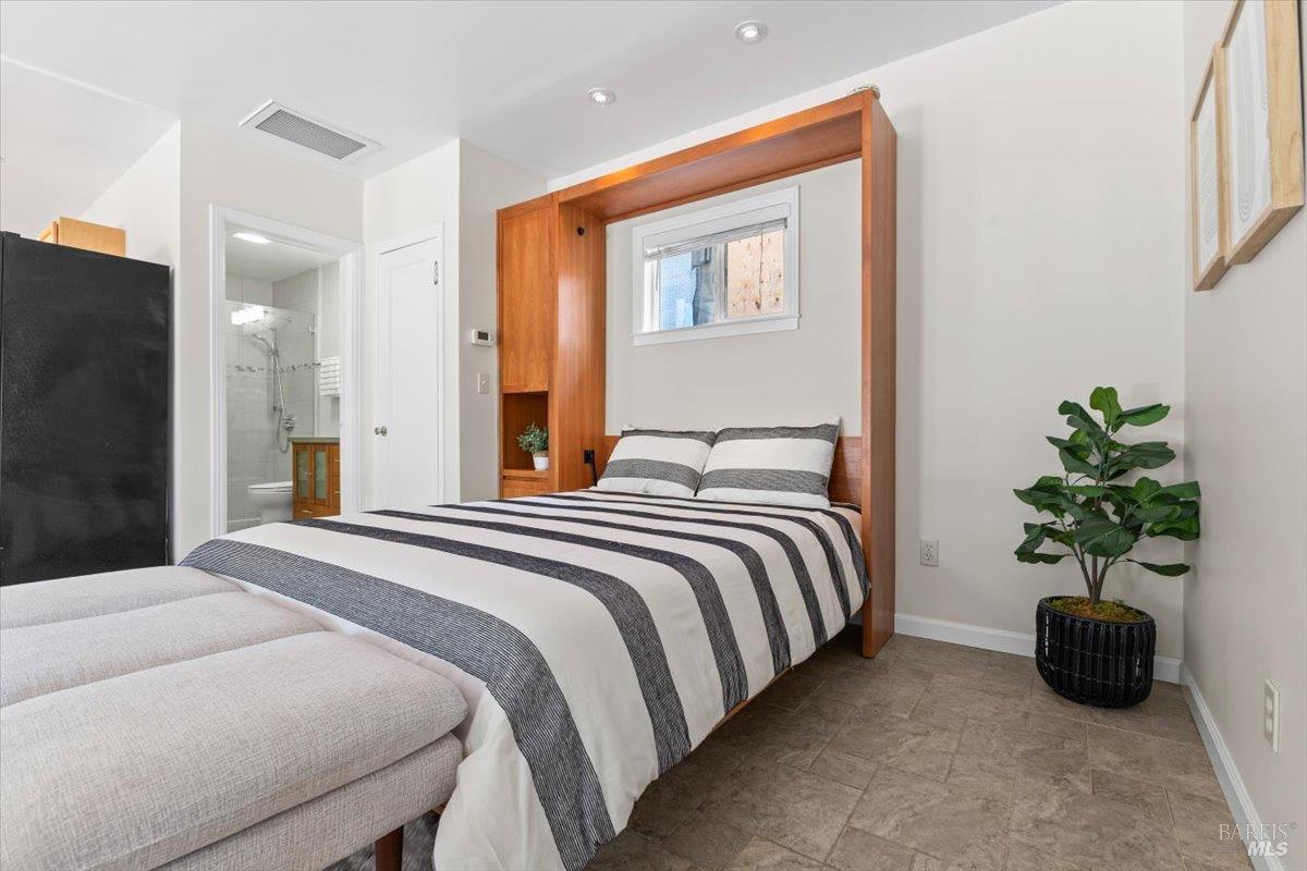Detail Gallery Image 55 of 67 For 107 1st St, Healdsburg,  CA 95448 - 3 Beds | 3 Baths
