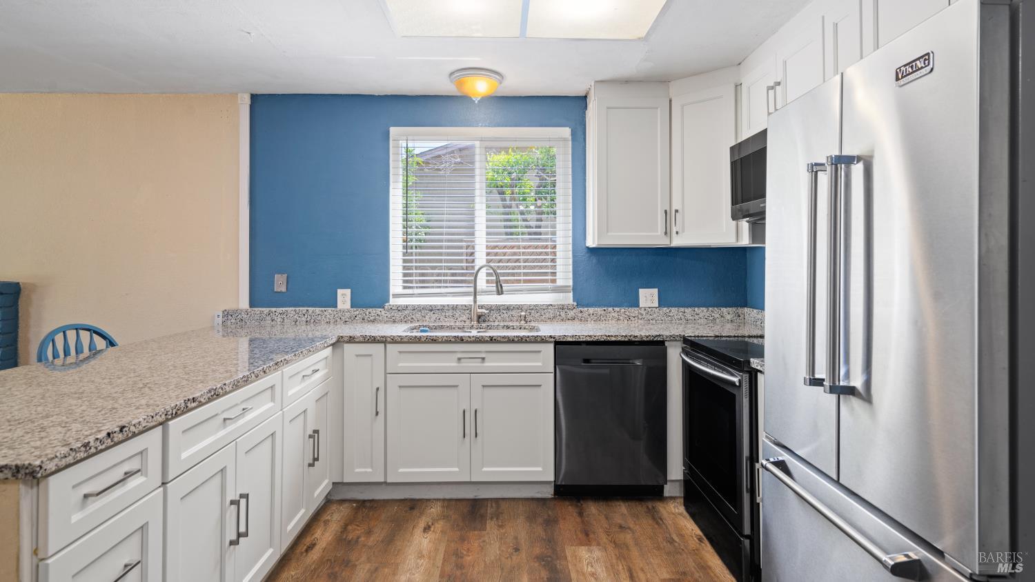 Detail Gallery Image 13 of 36 For 1661 California Dr, Vacaville,  CA 95687 - 3 Beds | 2 Baths