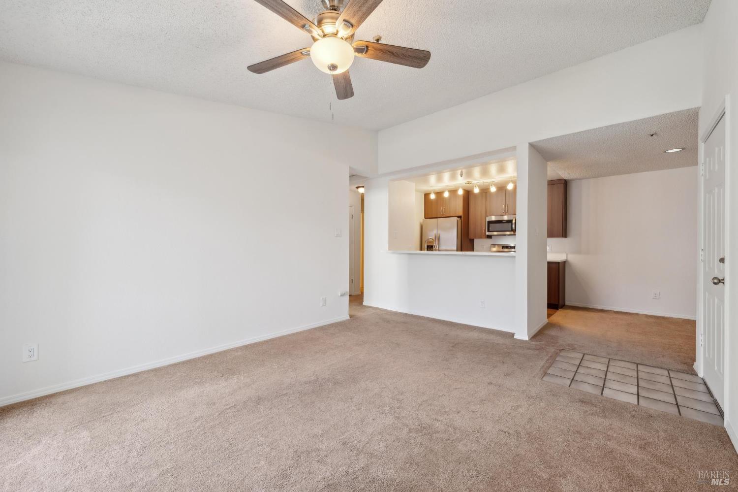 Detail Gallery Image 10 of 49 For 1201 Glen Cove Pkwy #514,  Vallejo,  CA 94591 - 1 Beds | 1 Baths