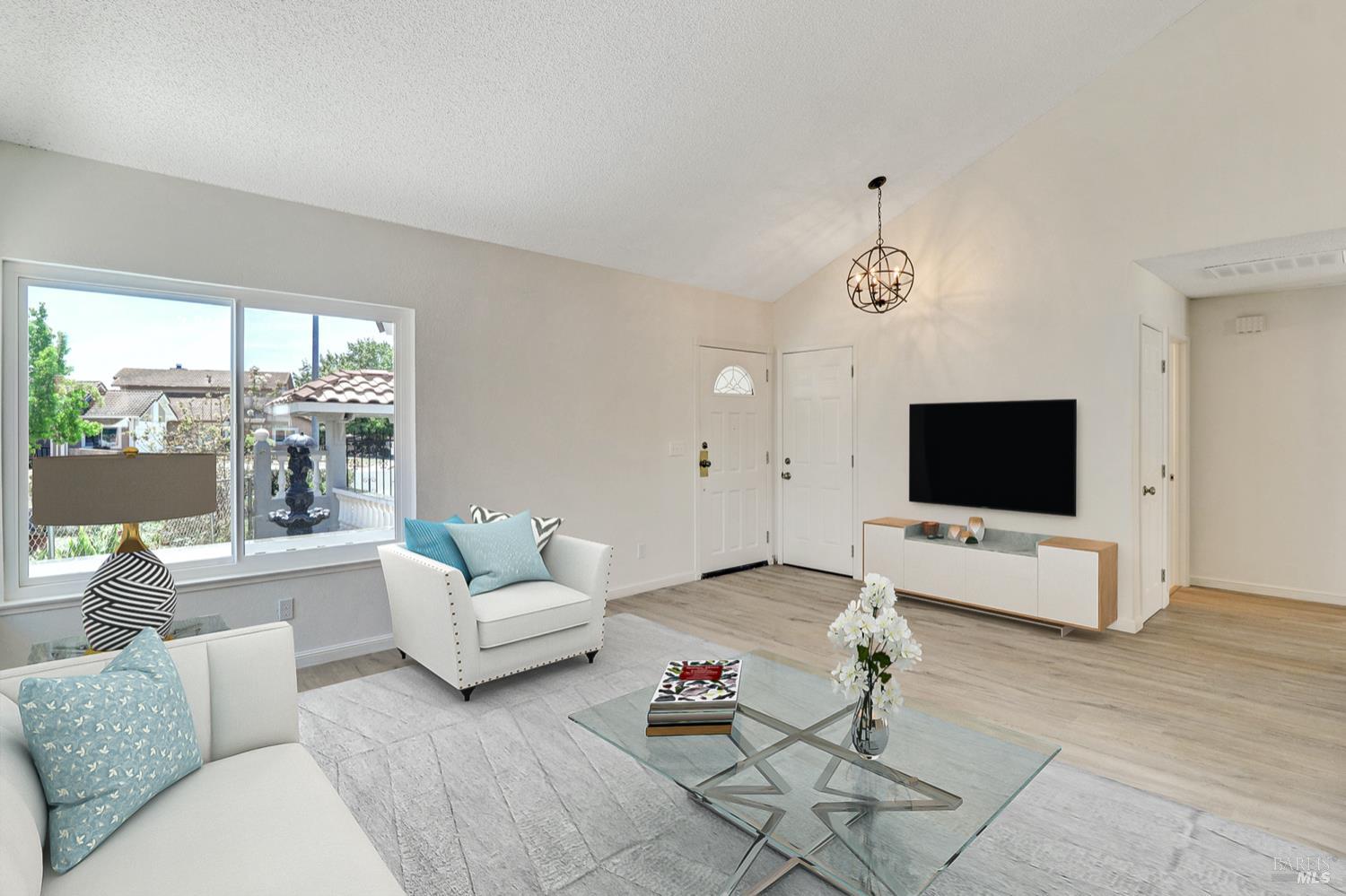 Detail Gallery Image 5 of 29 For 181 Belvedere Ct, Vallejo,  CA 94589 - 4 Beds | 3 Baths
