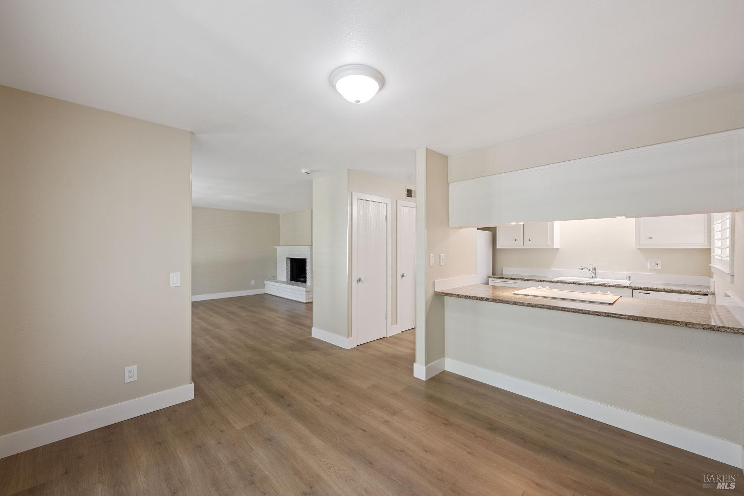 Detail Gallery Image 16 of 32 For 336 Las Casitas Ct, Sonoma,  CA 95476 - 2 Beds | 1/1 Baths