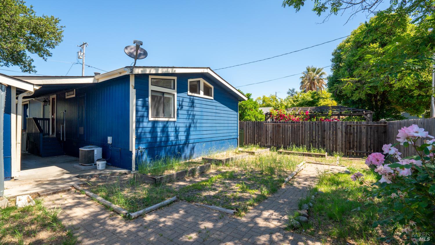 Detail Gallery Image 23 of 24 For 125 Champlain Ave, Cloverdale,  CA 95425 - 2 Beds | 2 Baths